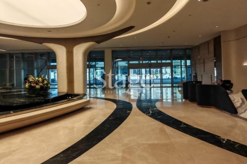 Apartamento en AL HABTOOR TOWER en Al Habtoor City, Business Bay, Dubai, 2 dormitorios, 143 m², № 123007 - foto 10