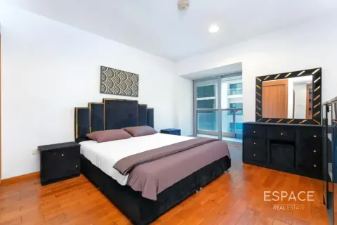 Apartment in Dubai Marina, Dubai 3 bedrooms, 187 sq.m. № 123082 - photo 4