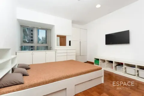 Apartment in Dubai Marina, Dubai 3 bedrooms, 187 sq.m. № 123082 - photo 8