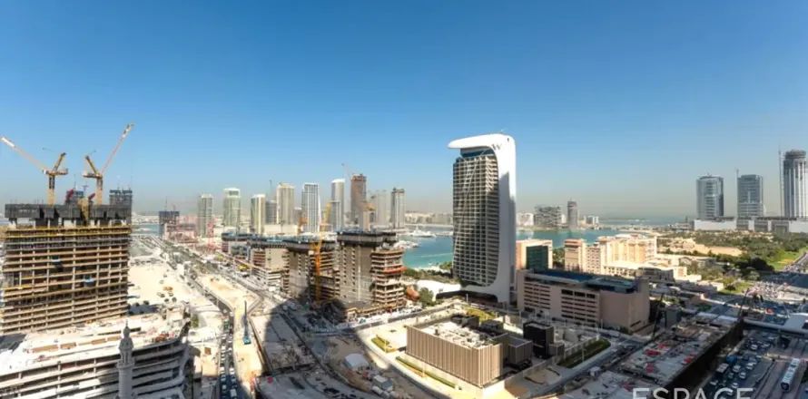 Apartment in Dubai Marina, Dubai 3 bedrooms, 187 sq.m. № 123082