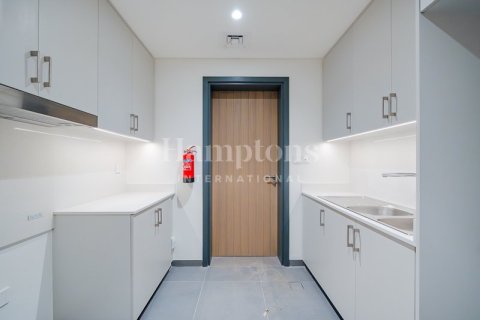 Villa in Arabian Ranches 3, Dubai 4 bedrooms, 299.99958051 sq.m. № 70119 - photo 17