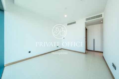 Apartment in The Address Dubai Marina, Dubai Marina, Dubai 3 bedrooms, 154.02016758 sq.m. № 70118 - photo 15