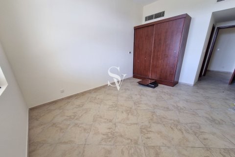 Снять в аренду квартиру в Motor City, Дубай: 2 спальни, 183м², № 90956 - фото 10