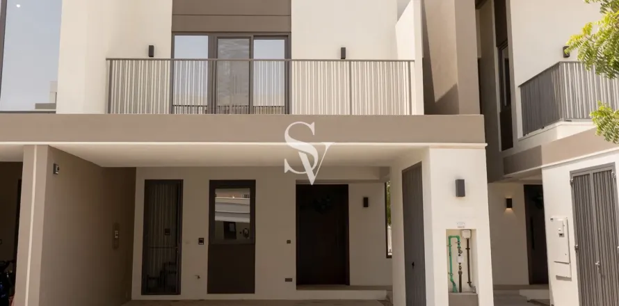 Таунхаус в Tilal Al Ghaf, Дубай, 3 спальни, 143м², № 90955