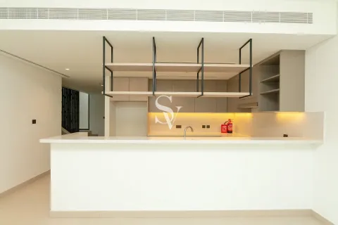 Снять в аренду таунхаус в Tilal Al Ghaf, Дубай: 3 спальни, 143м², № 90955 - фото 4