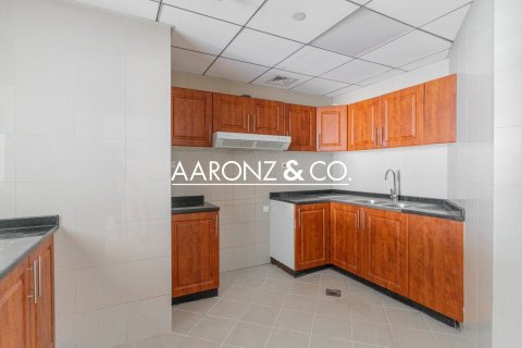 Apartamento en Jumeirah Lake Towers, Dubai, 3 dormitorios, 143.8 m², № 78286 - foto 12