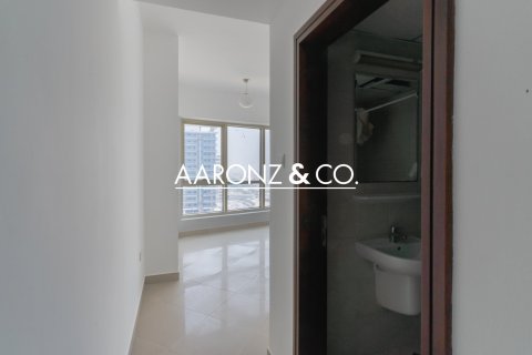 Apartamento en Jumeirah Lake Towers, Dubai, 3 dormitorios, 143.8 m², № 78286 - foto 10