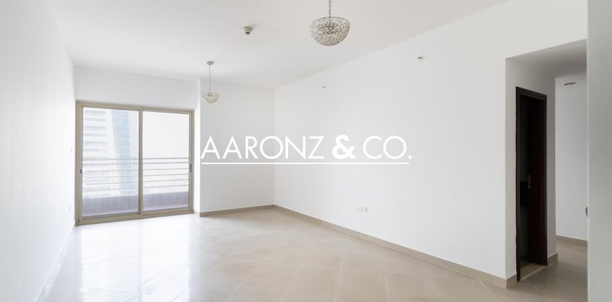 Apartamento en Jumeirah Lake Towers, Dubai, 3 dormitorios, 143.8 m², № 78286