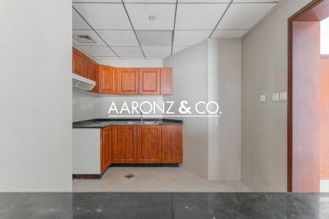 Apartamento en Jumeirah Lake Towers, Dubai, 3 dormitorios, 143.8 m², № 78286 - foto 11