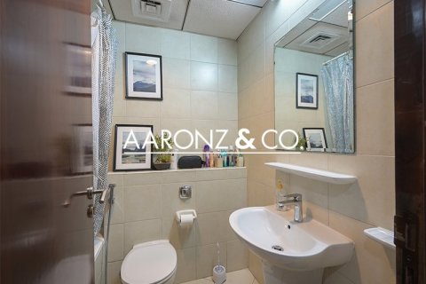 Купить квартиру в Джумейра Лейк Тауэрс, Дубай: 2 спальни, 123.2м², № 78285 - фото 14