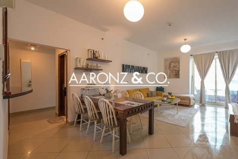 Купить квартиру в Джумейра Лейк Тауэрс, Дубай: 2 спальни, 123.2м², № 78285 - фото 1