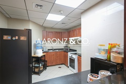 Купить квартиру в Джумейра Лейк Тауэрс, Дубай: 2 спальни, 123.2м², № 78285 - фото 12