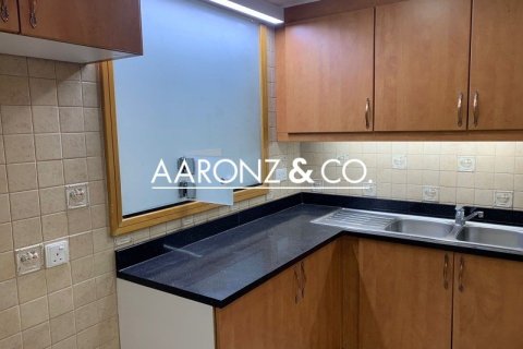 Купить квартиру в Джумейра Лейк Тауэрс, Дубай: 2 спальни, 88.3м², № 78295 - фото 13