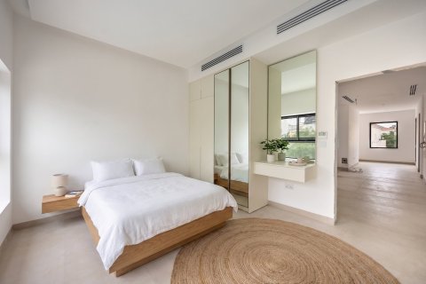Villa in Jumeirah Village Triangle, Dubai 4 bedrooms, 297 sq.m. № 120421 - photo 10