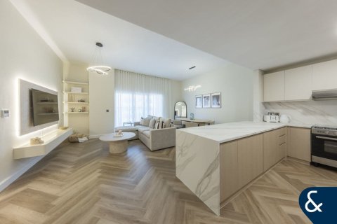 Купить квартиру в Al Andalus, Джумейра Гольф Эстейтс, Дубай: 2 спальни, 128м², № 75180 - фото 1