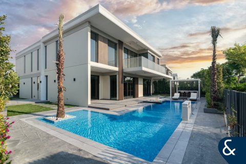 Villa en Harmony, Tilal Al Ghaf, Dubai, 6 dormitorios, 605 m², № 75191 - foto 1