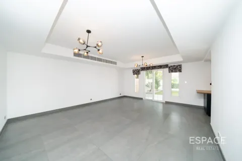 Villa à Springs 14, The Springs, Dubai, 3 chambres, 228 m², № 122875 - photo 2