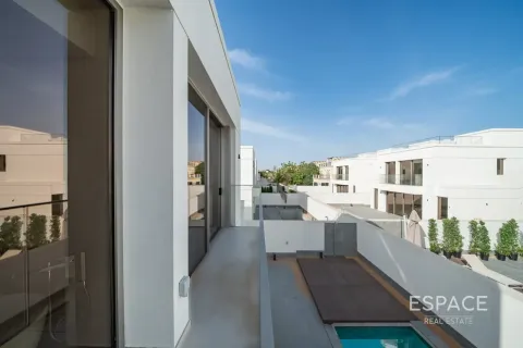 Villa en Jumeirah Park, Dubai, 5 dormitorios, 510 m², № 122870 - foto 19