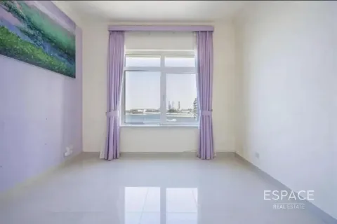 Apartment in Palm Jumeirah, Dubai 3 bedrooms, 199 sq.m. № 122874 - photo 8
