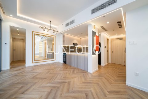 Купить квартиру в Standpoint Towers, Даунтаун Дубай (Даунтаун Бурдж Дубай), Дубай: 2 спальни, 112м², № 45495 - фото 2
