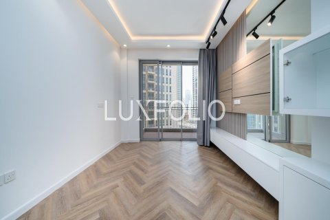 Apartamento en Standpoint Towers, Downtown Dubai (Downtown Burj Dubai), Dubai, 2 dormitorios, 96 m², № 45493 - foto 6