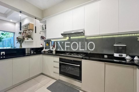 Villa à Al Furjan, Dubai, 4 chambres, 387 m², № 45494 - photo 4