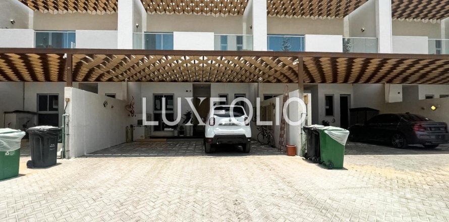 Villa à Al Furjan, Dubai, 4 chambres, 387 m², № 45494