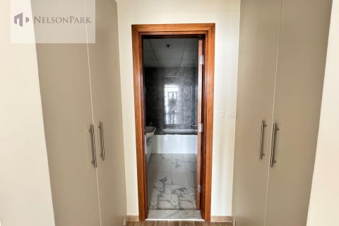 Снять в аренду квартиру в Al Habtoor City, Бизнес-Бэй, Дубай: 2 спальни, 130.1м², № 7475 - фото 17