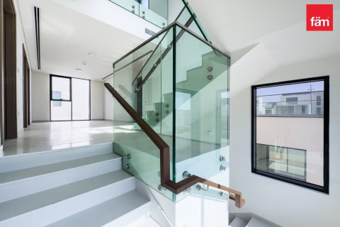 فيلا في دبي 4 غرف نوم, 604.9 م² رقم 94627 - صورة 26