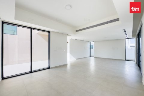 فيلا في دبي 4 غرف نوم, 604.9 م² رقم 94627 - صورة 17