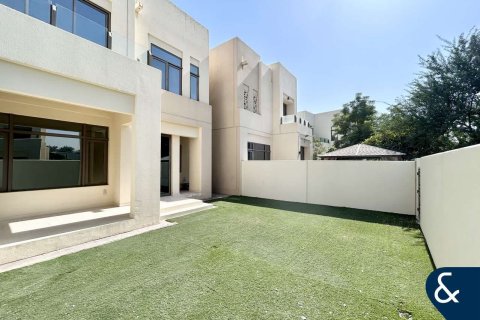 Villa en Mira Oasis, Reem, Dubai, 3 dormitorios, 213 m², № 74441 - foto 1