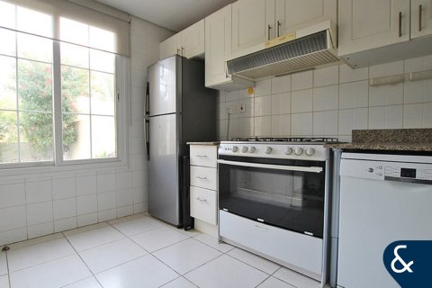 Villa à The Springs, Dubai, 2 chambres, 167 m², № 74439 - photo 10