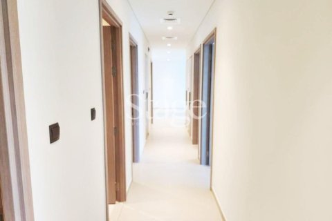 Купить квартиру в Даунтаун Дубай (Даунтаун Бурдж Дубай), Дубай: 3 спальни, 161м², № 122994 - фото 11