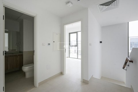 Adosado en Town Square, Dubai, 3 dormitorios, 176.9 m², № 49123 - foto 9