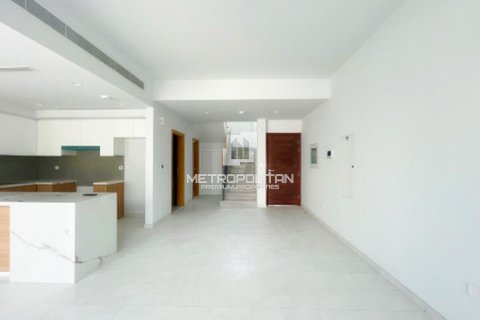 Townhouse in Villanova, Dubai Land, Dubai 3 bedrooms, 181 sq.m. № 15428 - photo 1