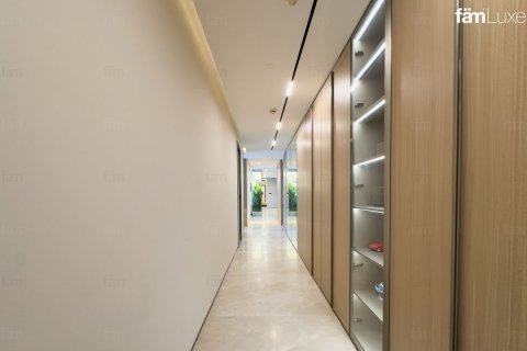 Penthouse in Al Wasl, Dubai 4 bedrooms, 549 sq.m. № 23619 - photo 8