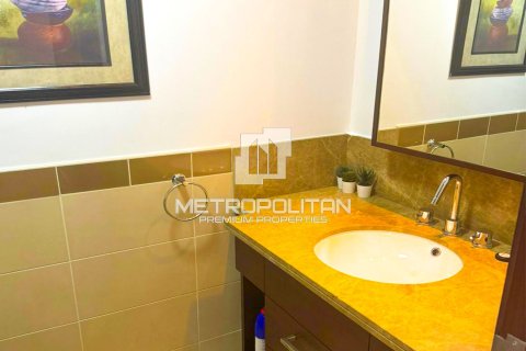Apartment in 29 Burj Boulevard, Downtown Dubai (Downtown Burj Dubai), Dubai 1 bedroom, 72 sq.m. № 6327 - photo 8