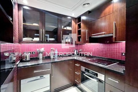 Apartment in Downtown Dubai (Downtown Burj Dubai), Dubai 1 bedroom, 74 sq.m. № 6326 - photo 2