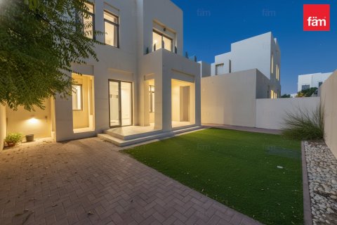 Villa in Reem, Dubai 3 bedrooms, 258.8 sq.m. № 84755
