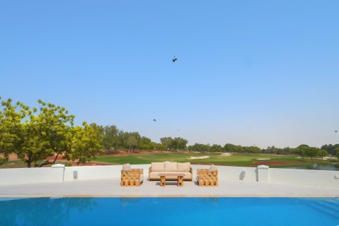 Villa in Jumeirah Golf Estates, Dubai 6 bedrooms, 975.48 sq.m. № 141162 - photo 27
