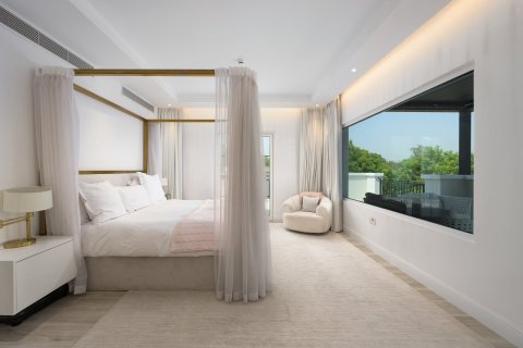 Villa in Jumeirah Golf Estates, Dubai 6 bedrooms, 975.48 sq.m. № 141162 - photo 14