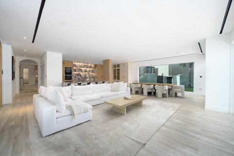 Villa in Jumeirah Golf Estates, Dubai 6 bedrooms, 975.48 sq.m. № 141162 - photo 2