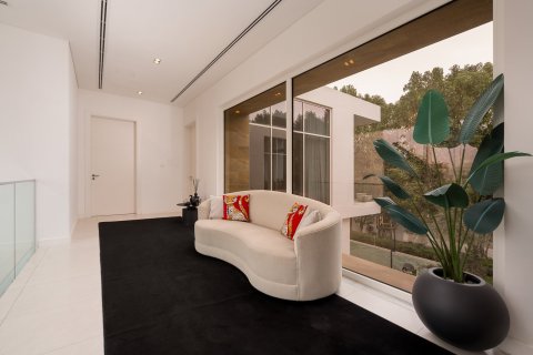 Villa in The Nest, Al Barari, Dubai 4 bedrooms, 693.29 sq.m. № 141154 - photo 11