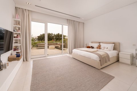 Villa in The Nest, Al Barari, Dubai 4 bedrooms, 693.29 sq.m. № 141154 - photo 18