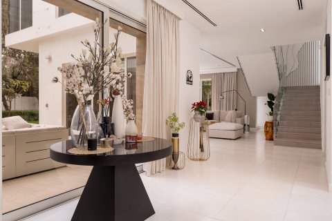 Villa in The Nest, Al Barari, Dubai 4 bedrooms, 693.29 sq.m. № 141154 - photo 5