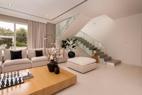 Villa in The Nest, Al Barari, Dubai 4 bedrooms, 693.29 sq.m. № 141154 - photo 9