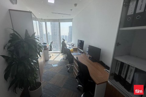 Снять в аренду офис в Бизнес-Бэе, Дубай: 70.9м², № 64313 - фото 7