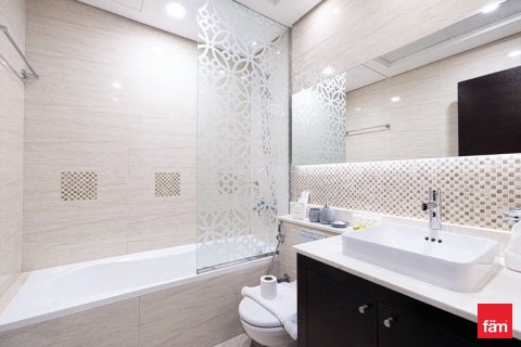 Apartment in Downtown Dubai (Downtown Burj Dubai), Dubai 2 bedrooms, 136.5 sq.m. № 114305 - photo 11