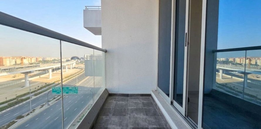 Apartamento en Al Furjan, Dubai, 2 dormitorios, 120.3 m², № 114306
