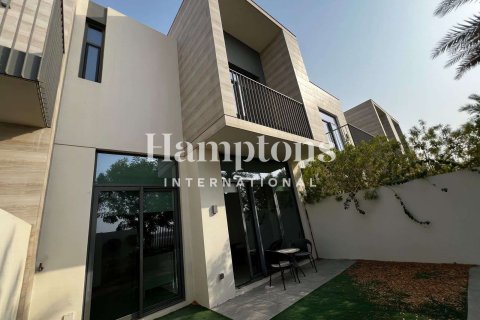 Maison de ville à Arabian Ranches 3, Dubai, 3 chambres, 128.58 m², № 136373